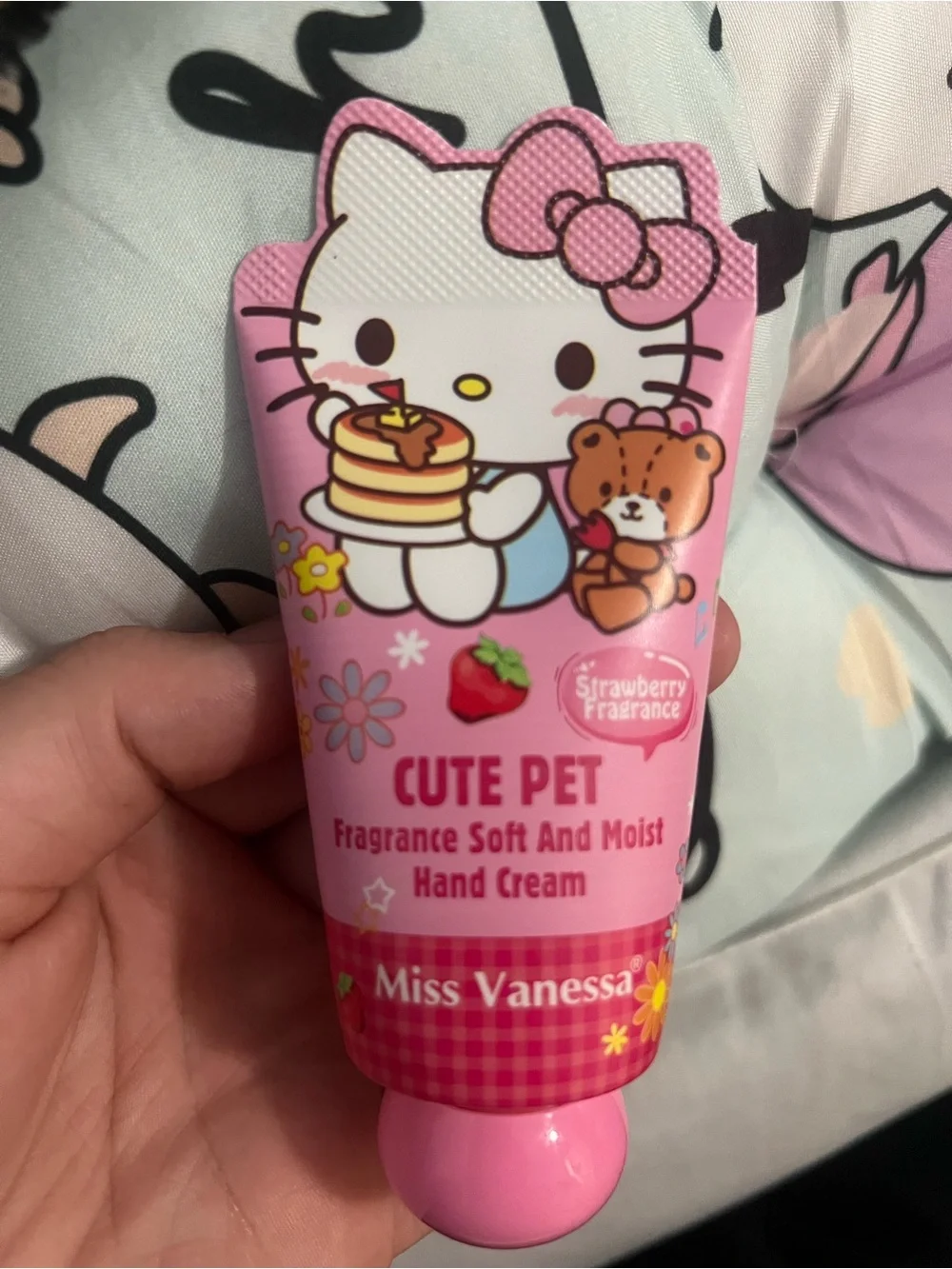 Cute Strawberry Fragrance Hand Cream -l